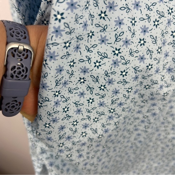 Lands’ End Blue Ditsy Floral Tunic Blouse with Side Pockets Large - Picture 12 of 15